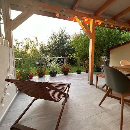 Kisvirag Vendeghaz Villa Balatonvilágos Exteriör bild