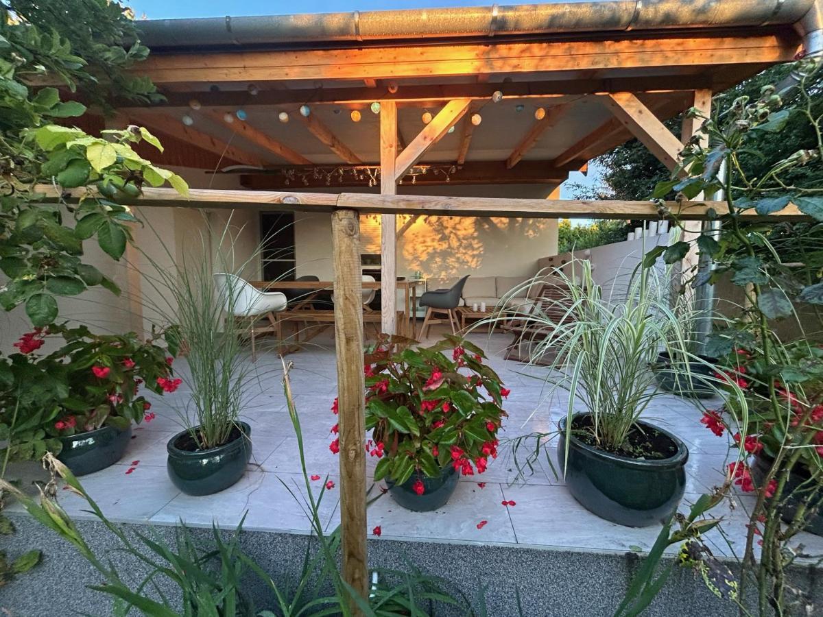 Kisvirag Vendeghaz Villa Balatonvilágos Exteriör bild