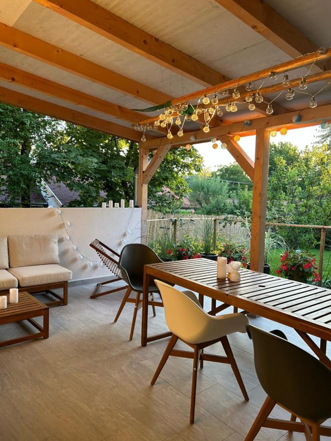 Kisvirag Vendeghaz Villa Balatonvilágos Exteriör bild