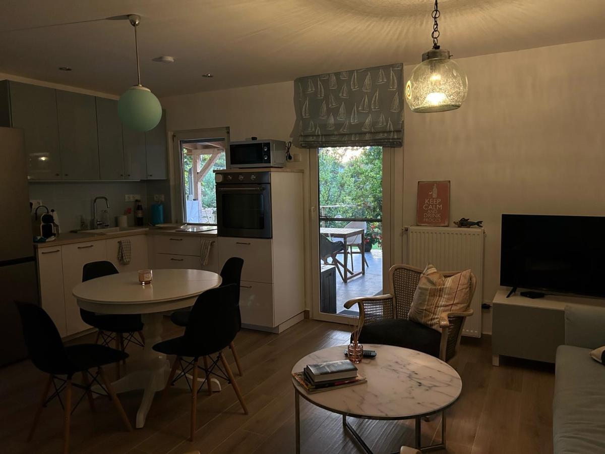 Kisvirag Vendeghaz Villa Balatonvilágos Exteriör bild